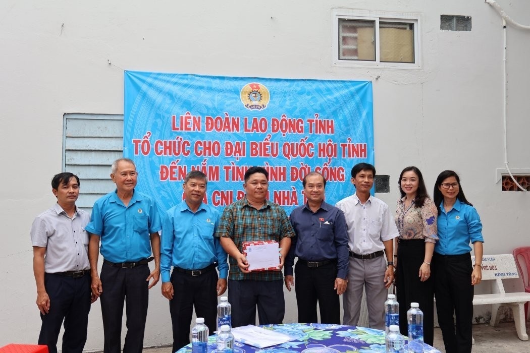 Niềm vui đong đầy ở Tổ Tự quản nhà trọ An Giang