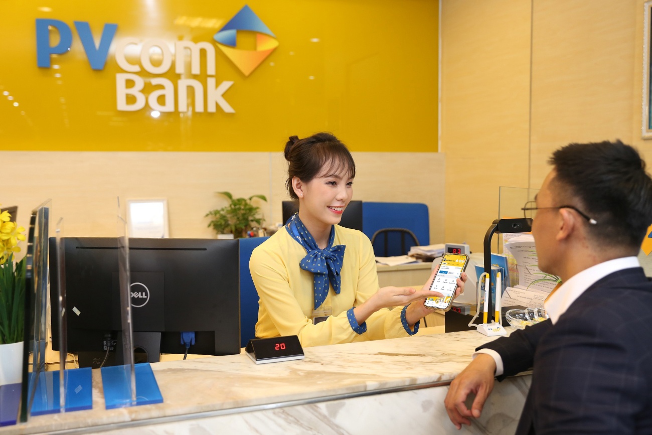 Nhiều ngân hàng chủ động hoàn thiện nền tảng công nghệ, hỗ trợ khách hàng nhận diện sinh trắc học, đáp ứng yêu cầu của NHNN Nhiều ngân hàng chủ động hoàn thiện nền tảng công nghệ, hỗ trợ khách hàng nhận diện sinh trắc học, đáp ứng yêu cầu của NHNN