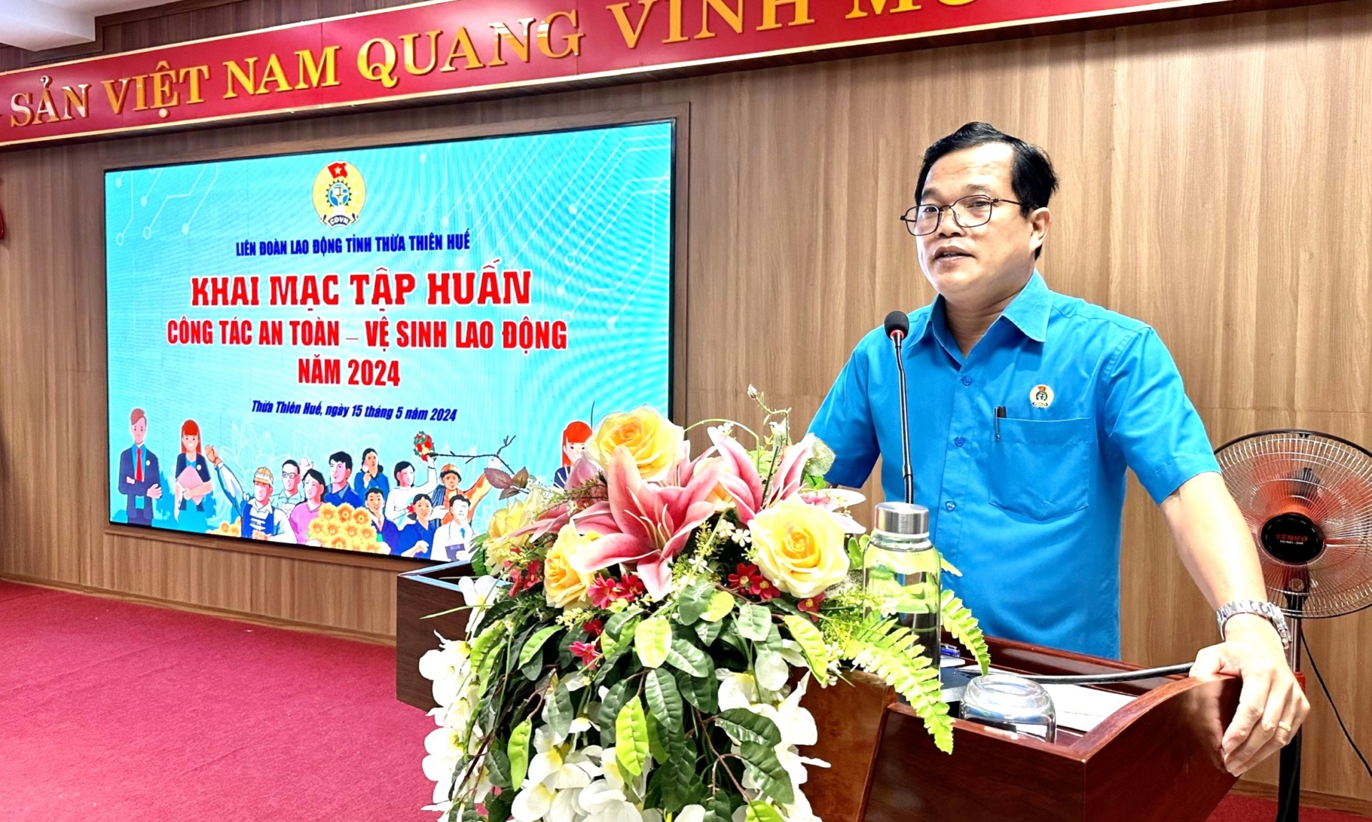 Trang bị kiến thức ATVSLĐ cho cán bộ công đoàn Thừa Thiên Huế Trang bị kiến thức ATVSLĐ cho cán bộ công đoàn Thừa Thiên Huế