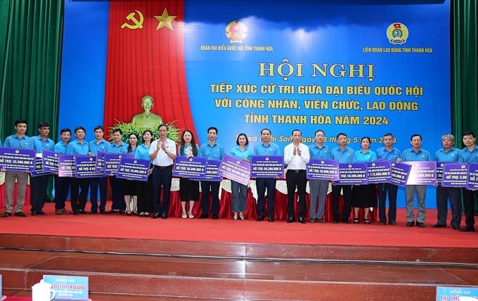 Tăng tính chủ động của tổ chức Công đoàn và vì một việc làm bền vững