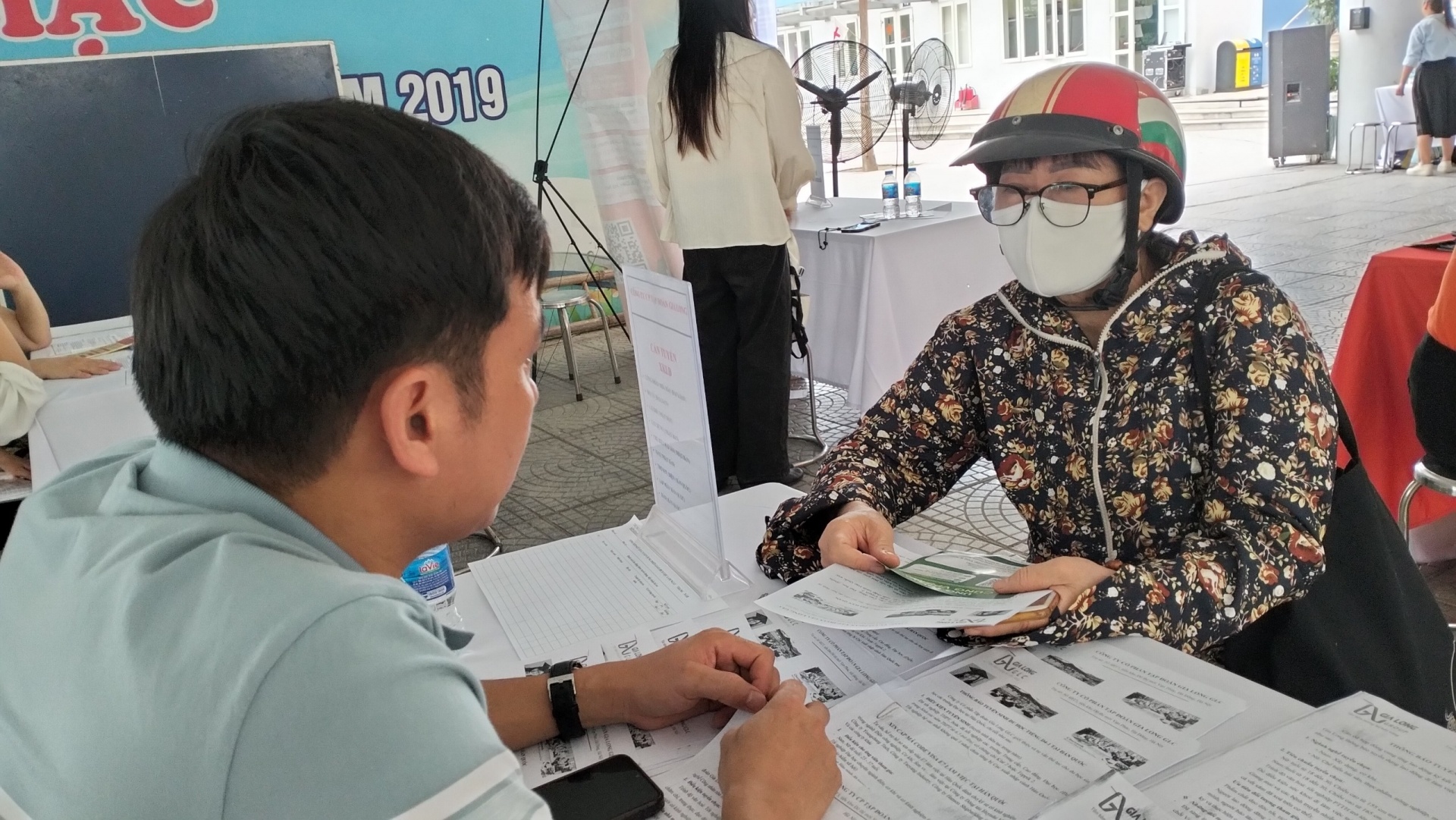 Tuyển dụng 2.140 chỉ tiêu tại phiên giao dịch việc làm lưu động quận Ba Đình năm 2024