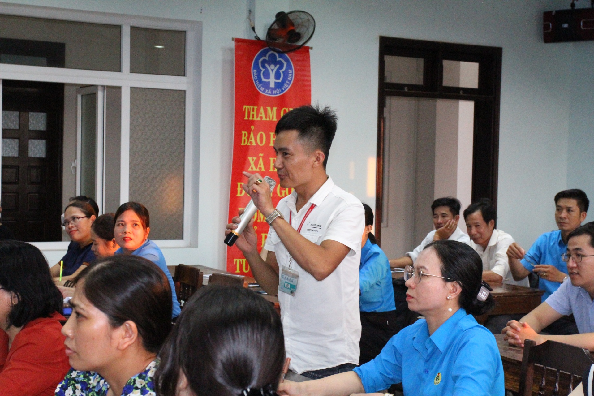 Người lao động cần hết sức cân nhắc khi rút bảo hiểm xã hội một lần Người lao động cần hết sức cân nhắc khi rút bảo hiểm xã hội một lần
