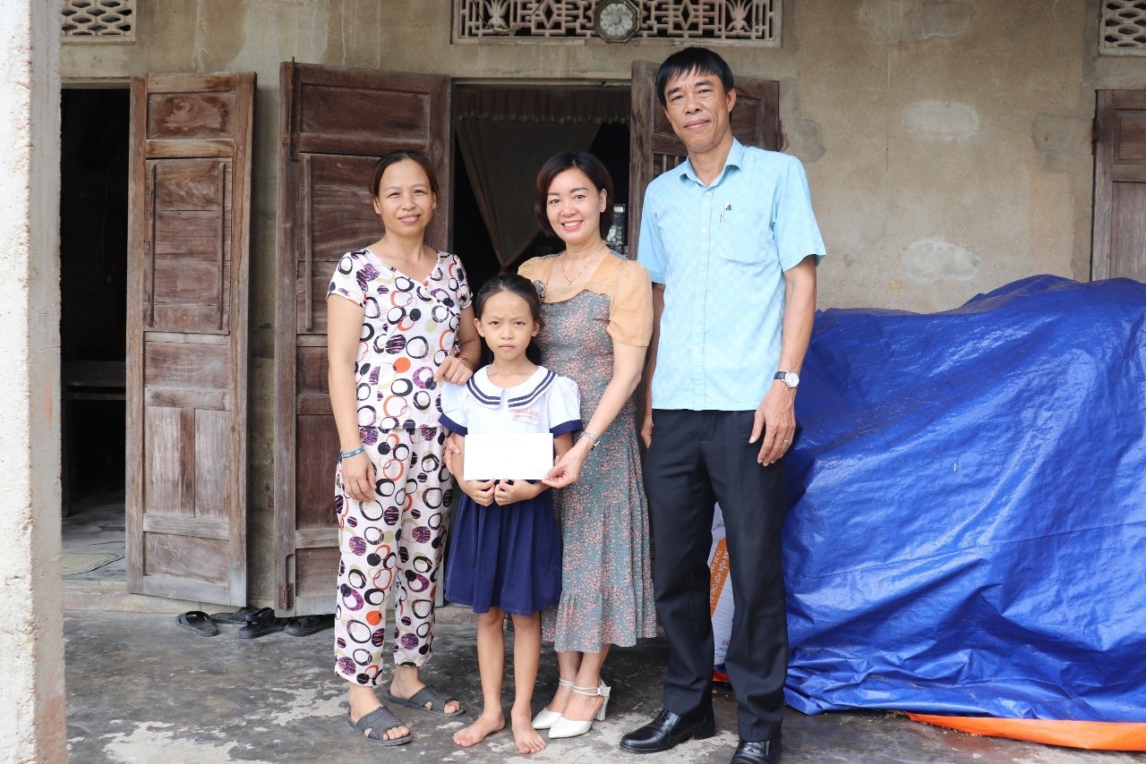 Công đoàn huyện Triệu Phong: Luôn đồng hành với đoàn viên, người lao động yếu thế