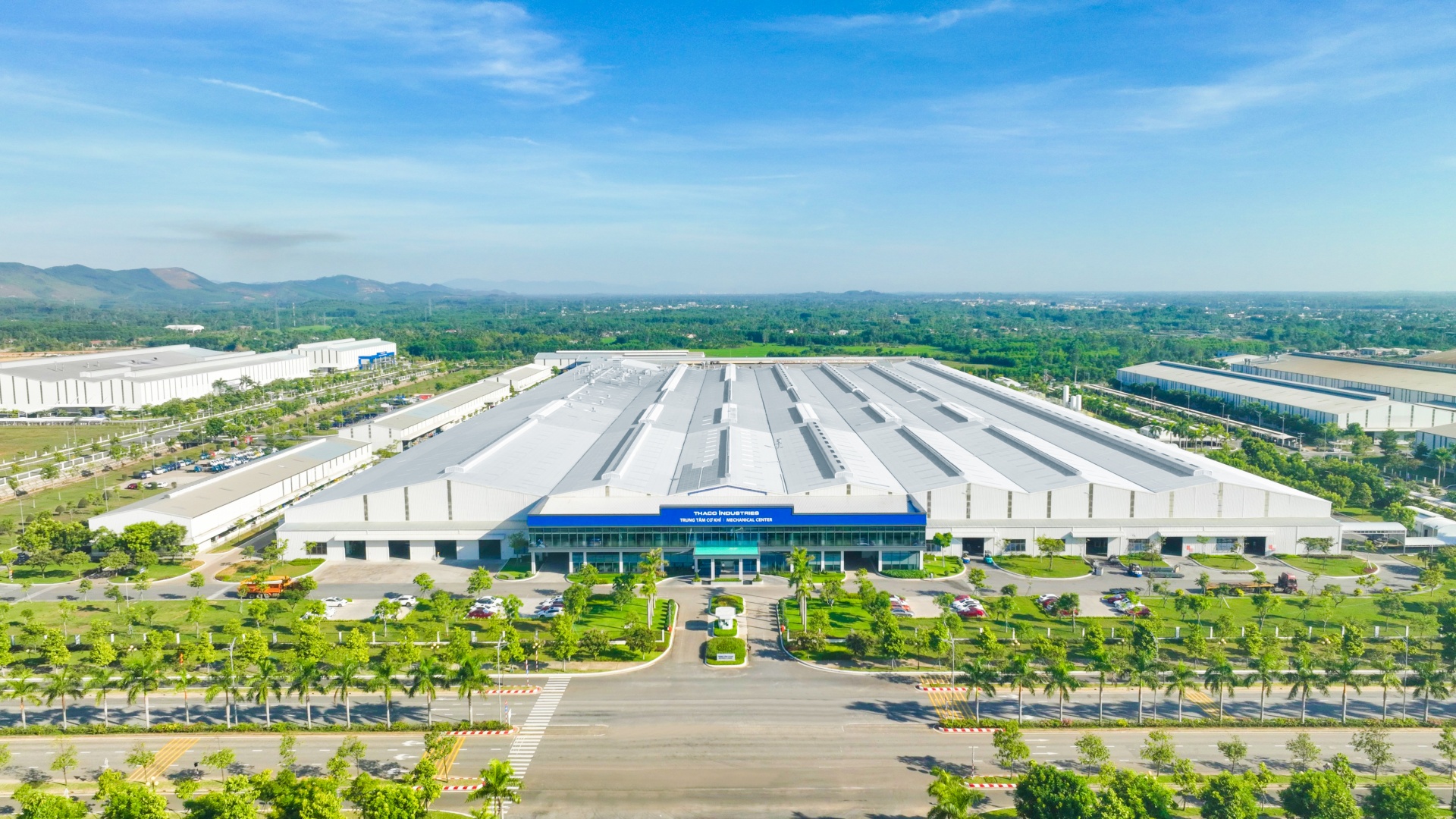THACO kiến tạo THACO kiến tạo