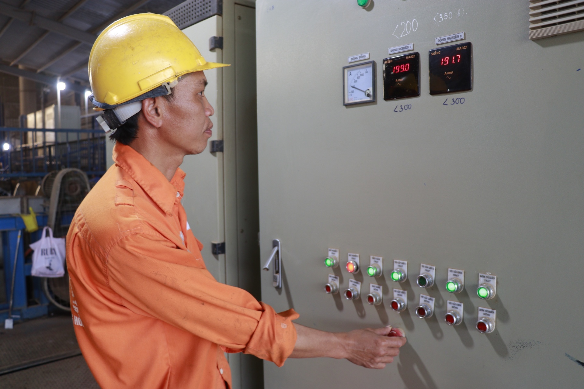 Chuyện ghi ở Tổng công ty Thương mại Quảng Trị (Bài 1) Chuyện ghi ở Tổng công ty Thương mại Quảng Trị (Bài 1)