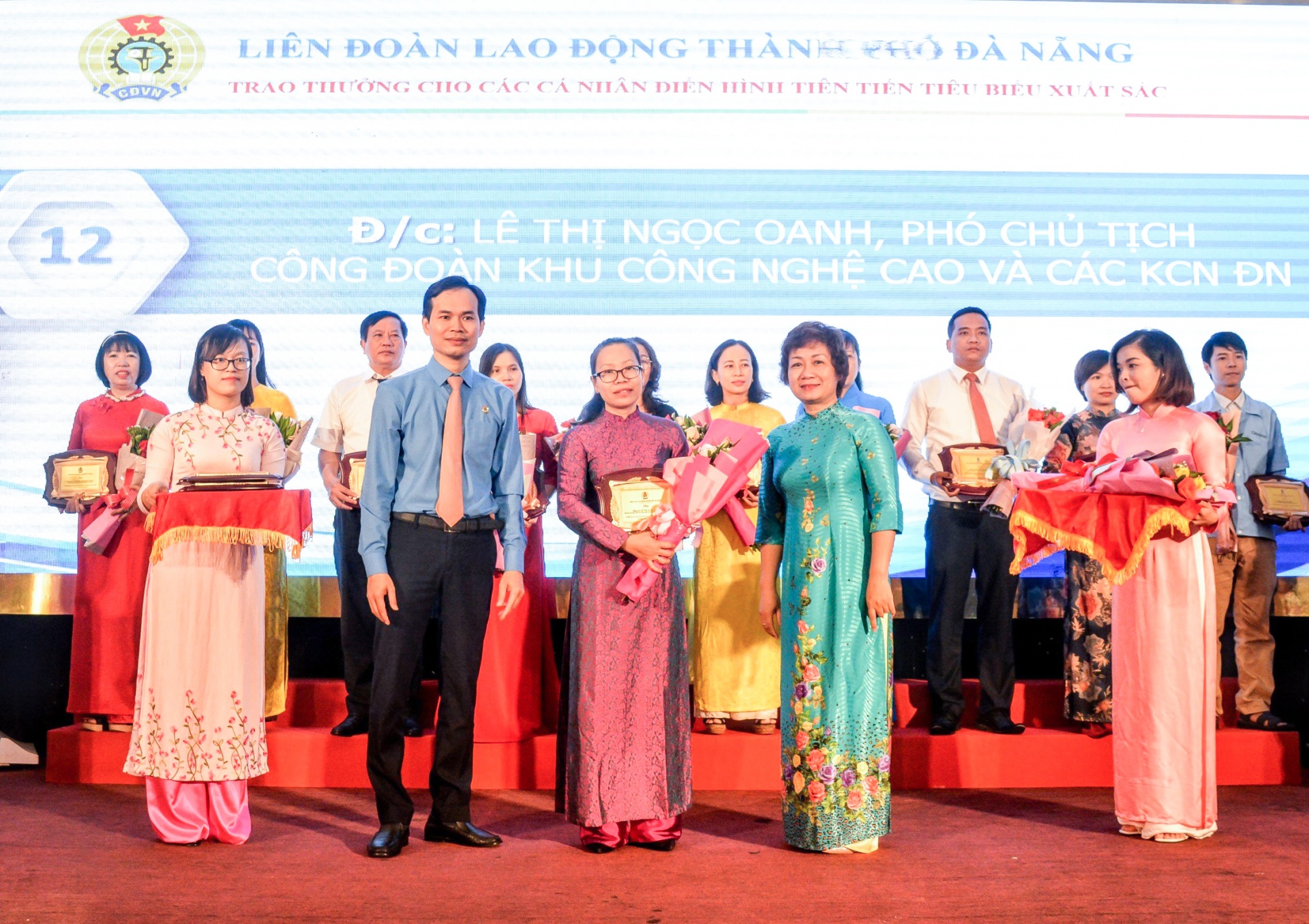 Bài cuối: Nữ cán bộ công đoàn tận tâm, mẫn cán