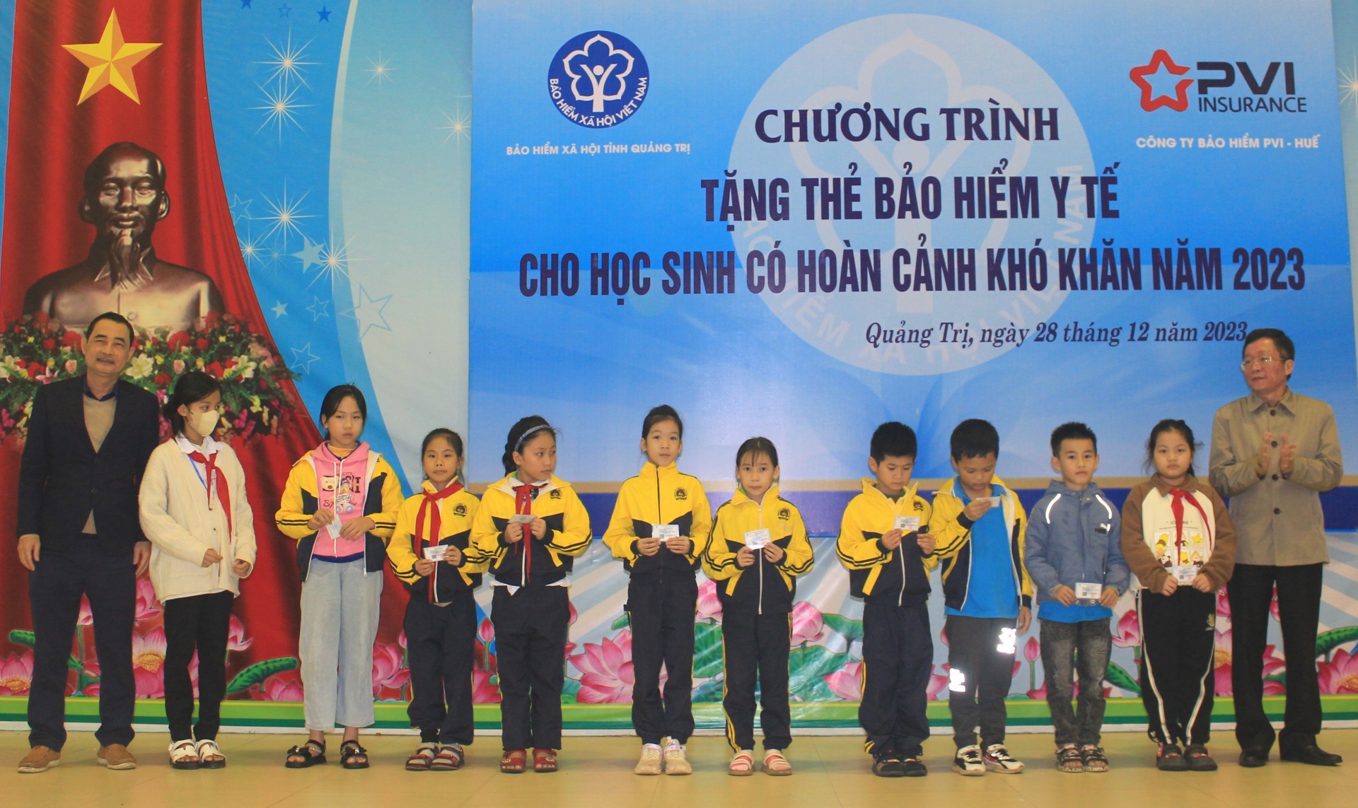 Công đoàn Bảo hiểm xã hội tỉnh Quảng Trị: trao nhân ái, lan tỏa yêu thương Công đoàn Bảo hiểm xã hội tỉnh Quảng Trị: trao nhân ái, lan tỏa yêu thương