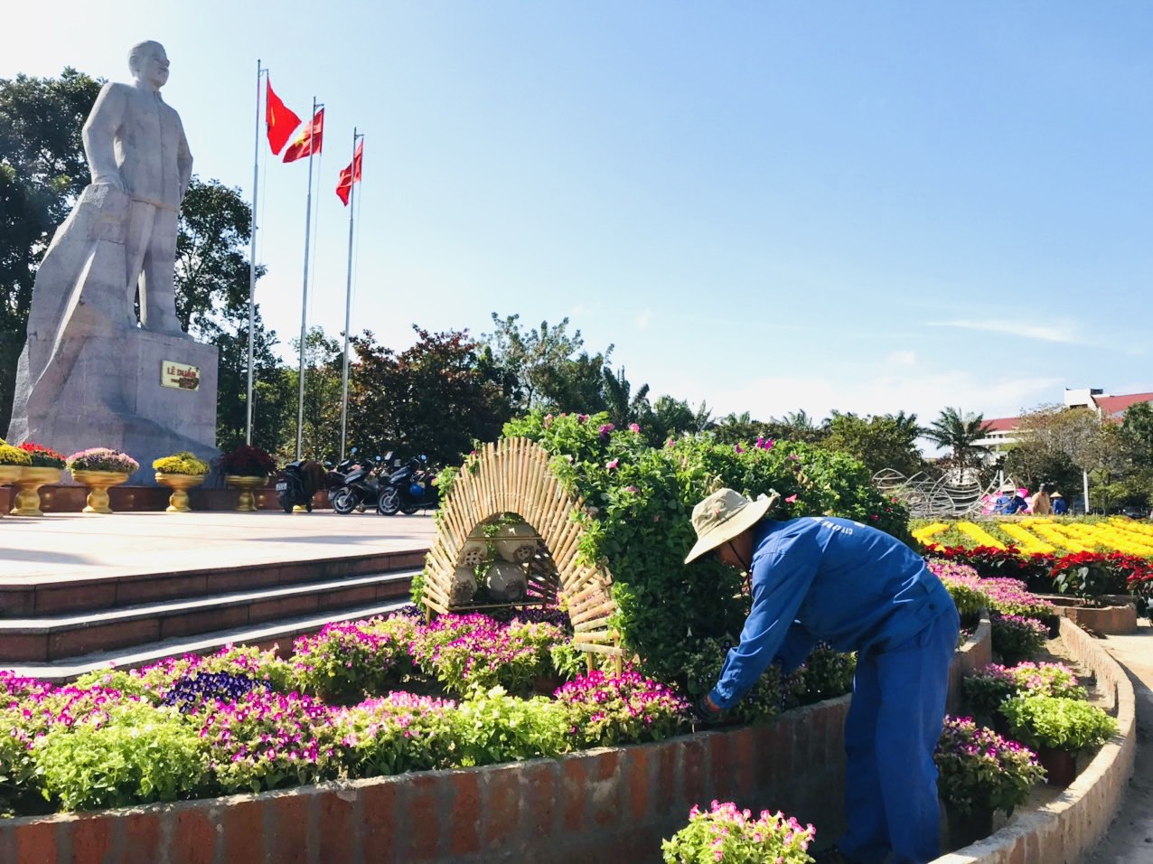 “Một đội ngũ, một mục tiêu” cho đời xanh mãi “Một đội ngũ, một mục tiêu” cho đời xanh mãi
