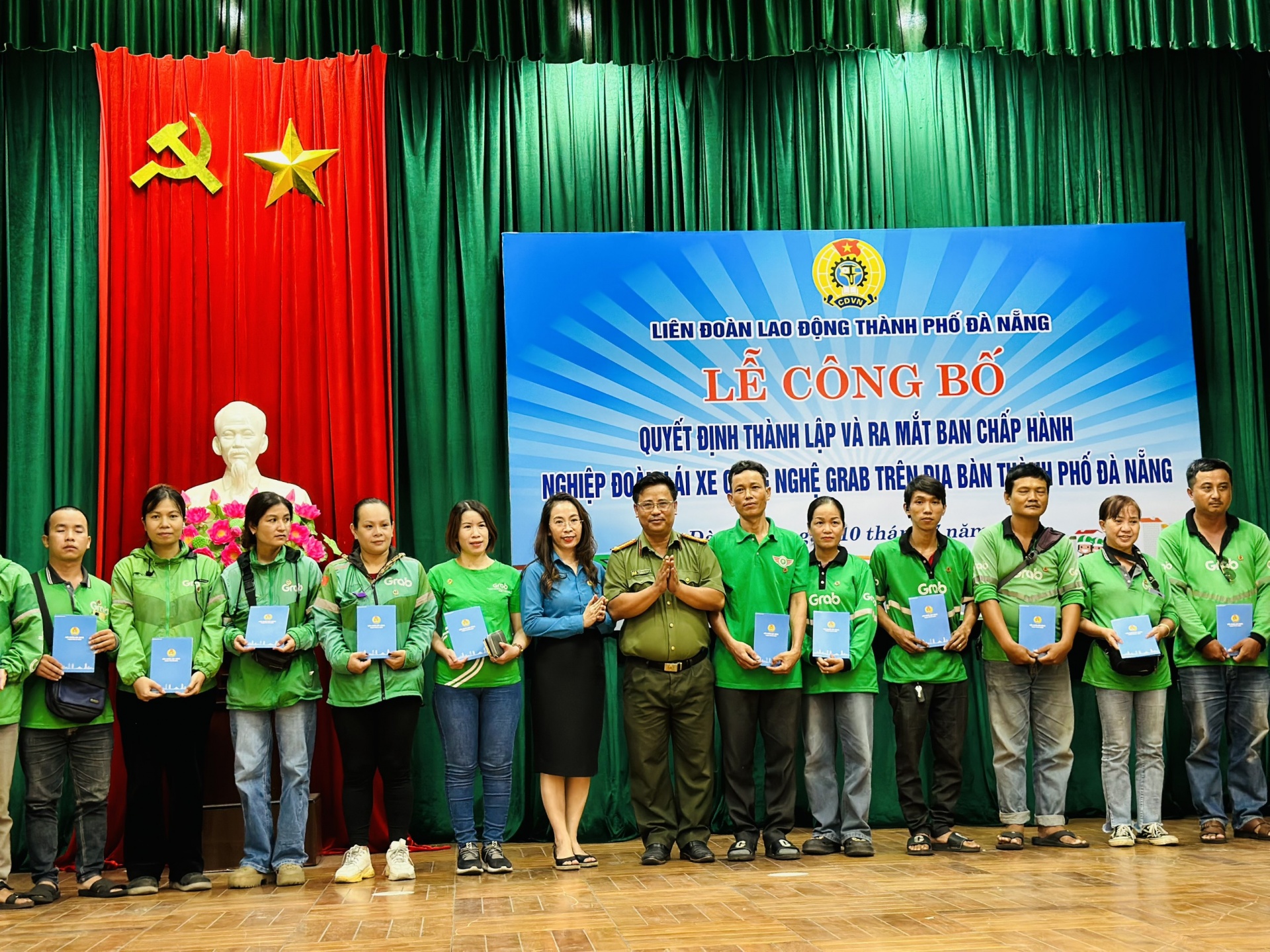 Ra mắt Nghiệp đoàn lái xe công nghệ Grab thành phố Đà Nẵng Ra mắt Nghiệp đoàn lái xe công nghệ Grab thành phố Đà Nẵng