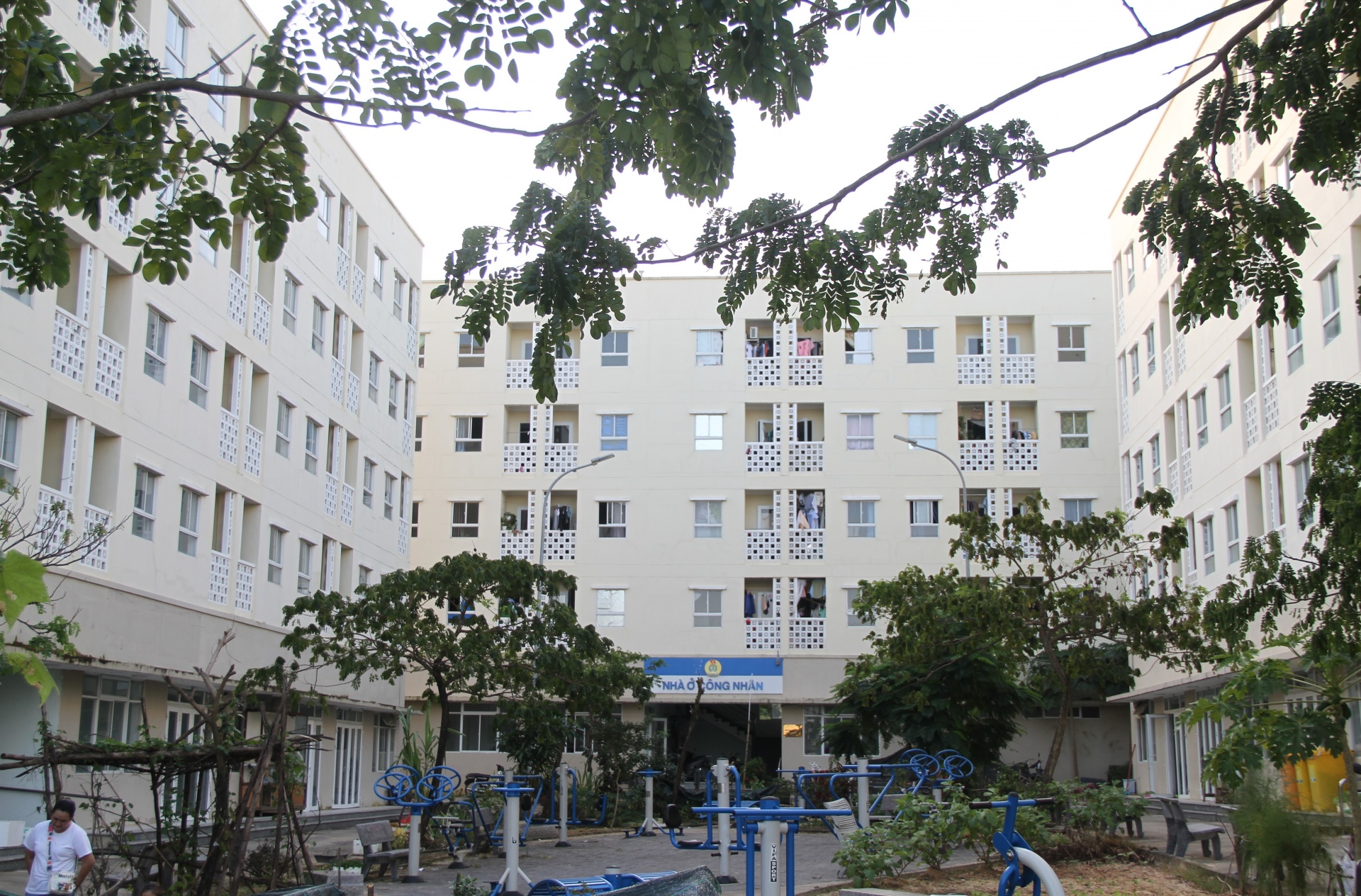 Dự án Nhà ở công nhân Khu công nghiệp Hòa Cầm - món quà Thành ủy tặng công nhân lao động giúp đoàn viên, người lao động có nơi ở ổn định. Dự án Nhà ở công nhân Khu công nghiệp Hòa Cầm - món quà Thành ủy tặng công nhân lao động giúp đoàn viên, người lao động có nơi ở ổn định.