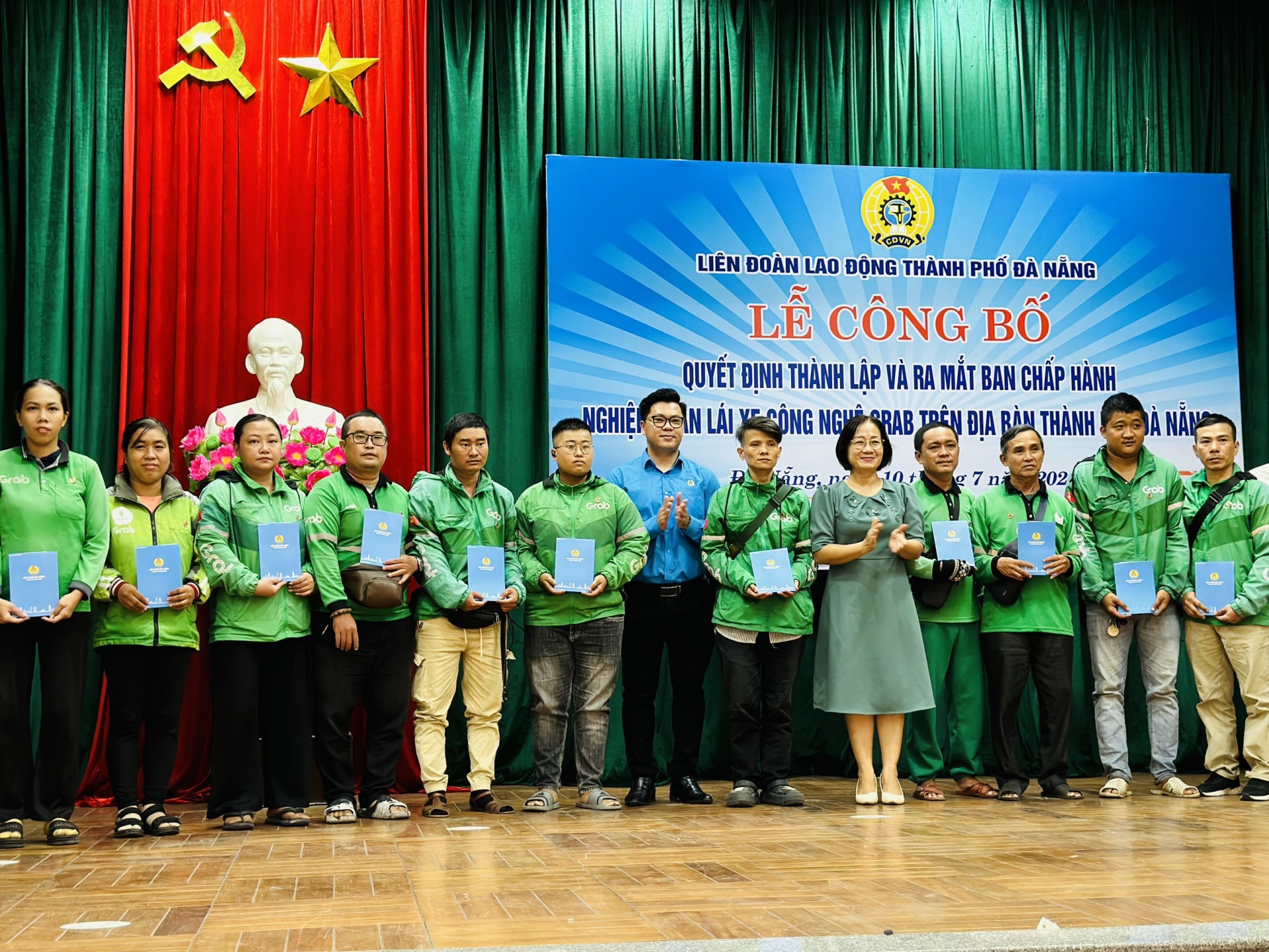 Ra mắt Nghiệp đoàn lái xe công nghệ Grab thành phố Đà Nẵng Ra mắt Nghiệp đoàn lái xe công nghệ Grab thành phố Đà Nẵng