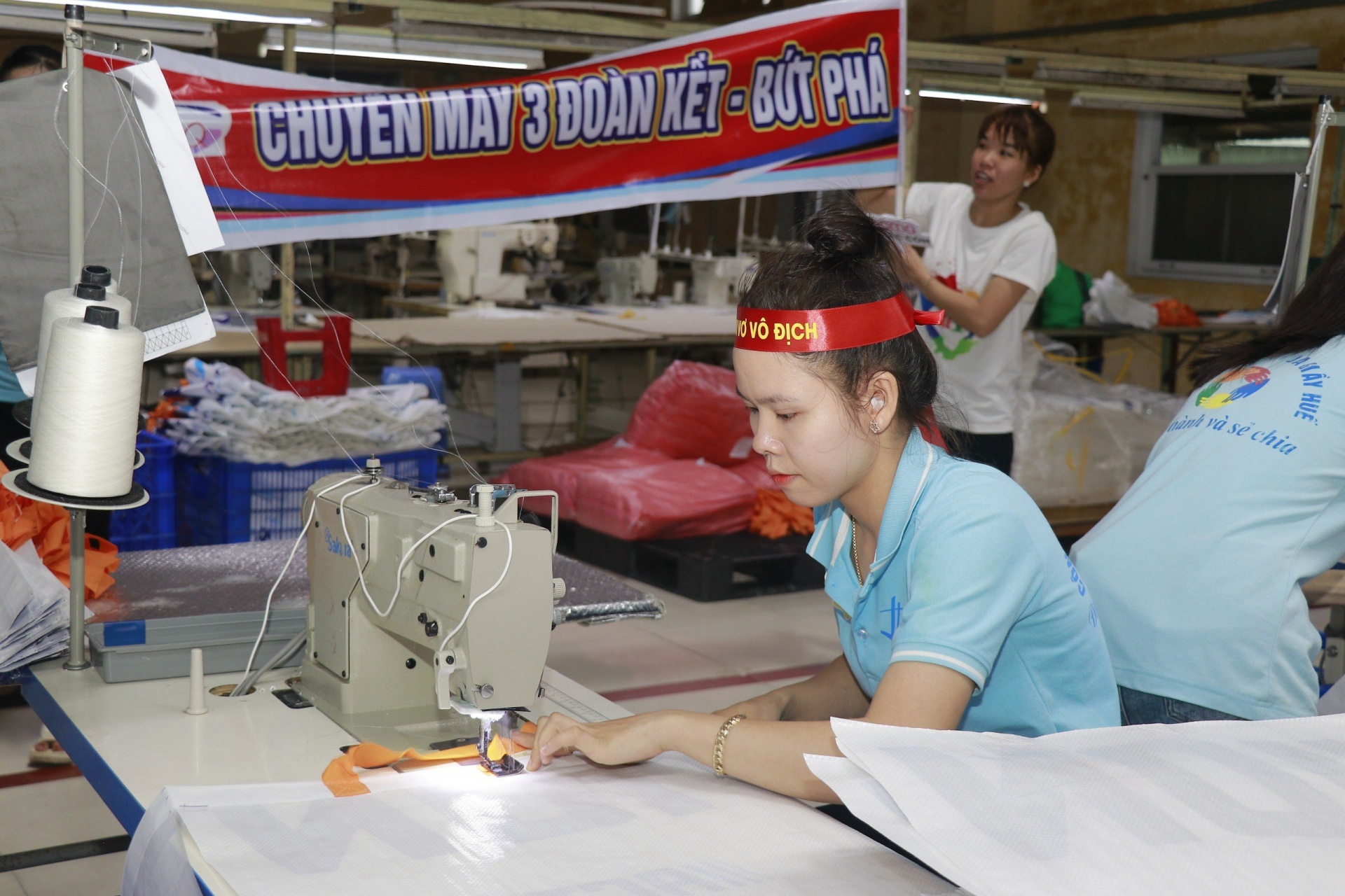 Đổi mới hoạt động Công đoàn theo hướng khoa học, sáng tạo, hướng về cơ sở