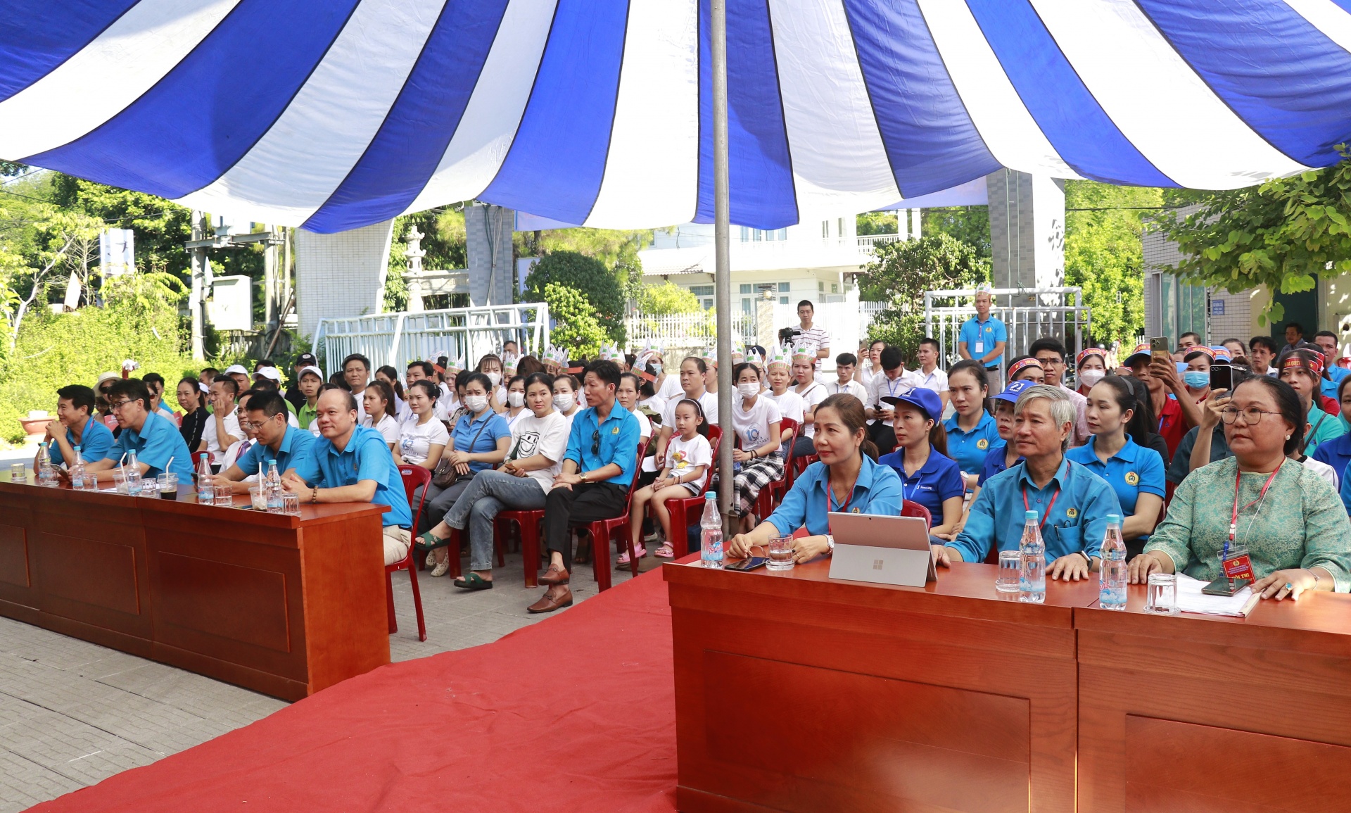 Huế lần đầu tiên tổ chức hội thi “Thợ giỏi ngành May”: Phát huy khả năng sáng tạo người thợ Huế lần đầu tiên tổ chức hội thi “Thợ giỏi ngành May”: Phát huy khả năng sáng tạo người thợ