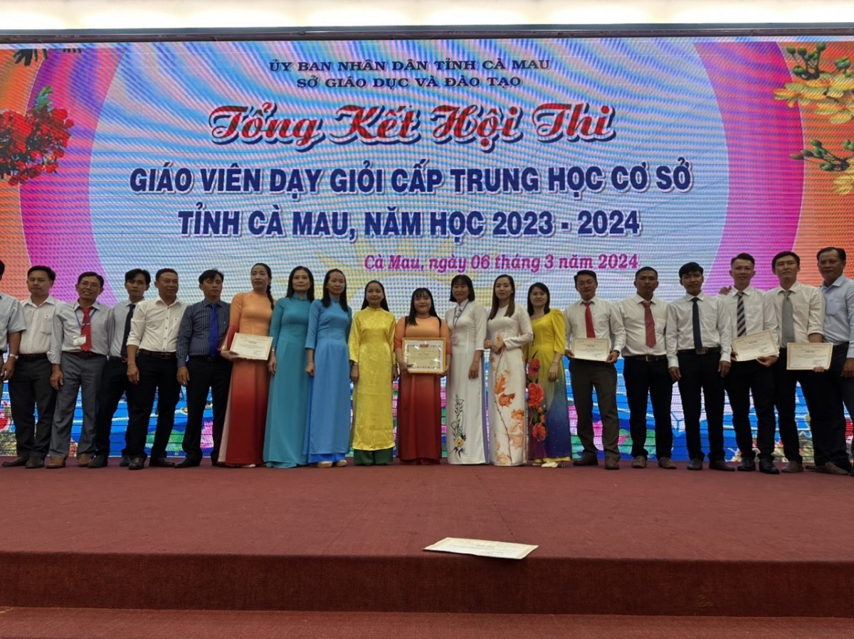 Công đoàn Trường THCS Dương Thị Cẩm Vân thắp sáng niềm đam mê nghề giáo trong tôi