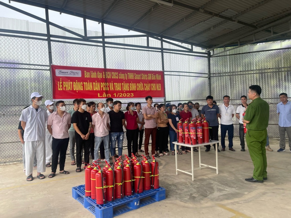 Công ty may ở Nam Định tuyển hàng trăm công nhân, thưởng 1-3 triệu cho người giới thiệu thành công
