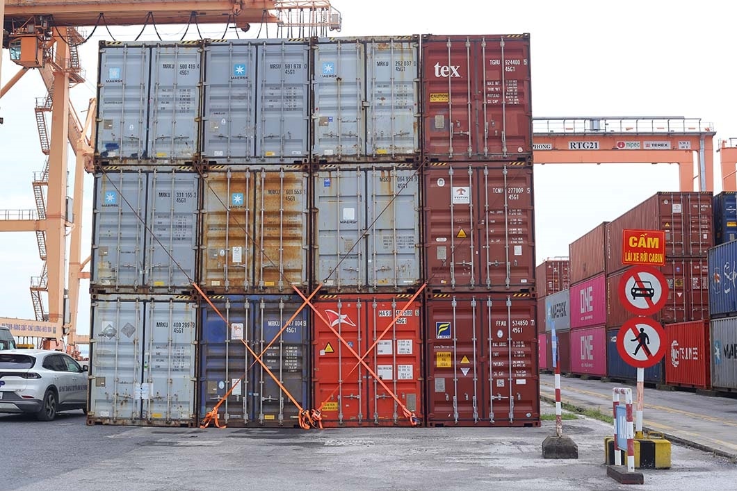 Trước giờ bão Yagi đổ bộ: Tàu và sỹ quan, thuyền viên đã neo trú nơi an toàn Trước giờ bão Yagi đổ bộ: Tàu và sỹ quan, thuyền viên đã neo trú nơi an toàn