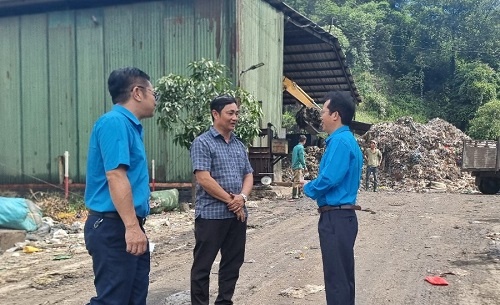Lâm Đồng: Người lao động xử lý rác vẫn chưa được trả nợ lương