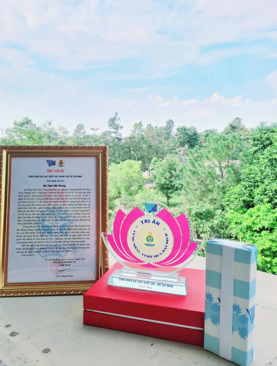 Người nối tiếp truyền thống xây dựng Tổ quốc trong thời kỳ đổi mới Người nối tiếp truyền thống xây dựng Tổ quốc trong thời kỳ đổi mới