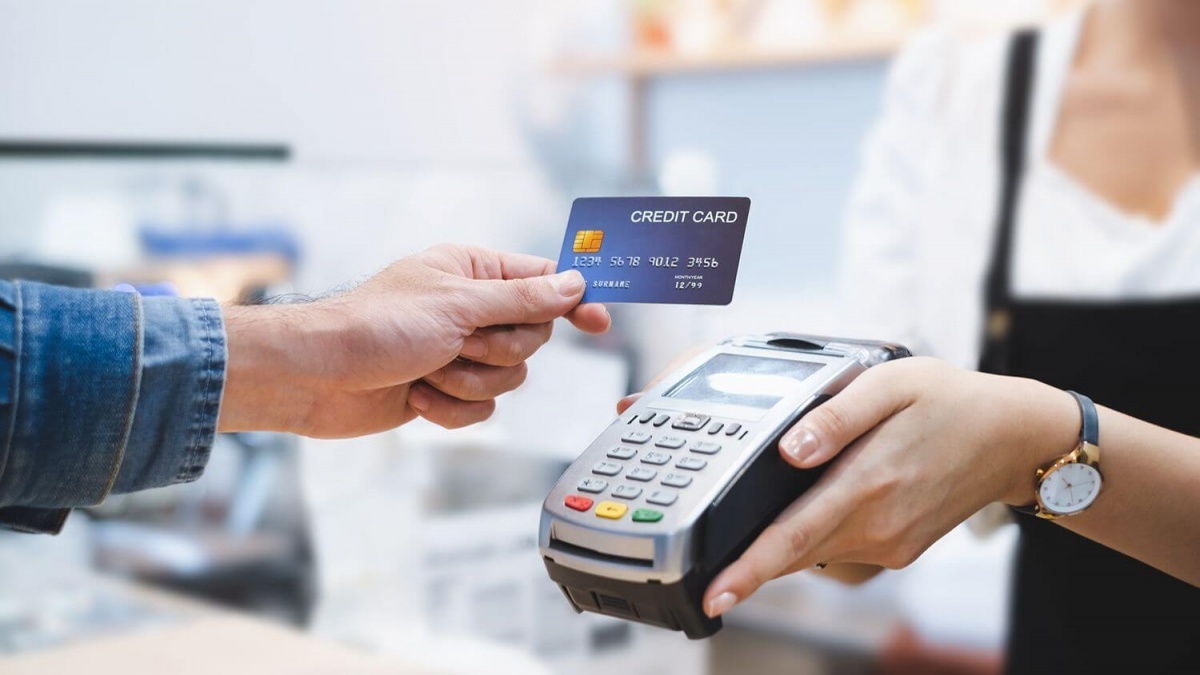 Vay "nóng" để đáo hạn thẻ tín dụng, cẩn thận các rủi ro pháp lý, lộ thông tin cá nhân