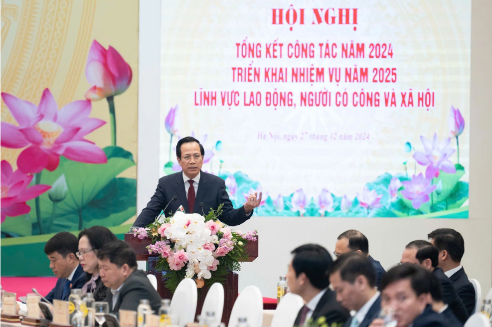 Ngành lao động sẽ chấp hành nghiêm túc chỉ đạo của Đảng về sắp xếp, tinh gọn bộ máy Ngành lao động sẽ chấp hành nghiêm túc chỉ đạo của Đảng về sắp xếp, tinh gọn bộ máy