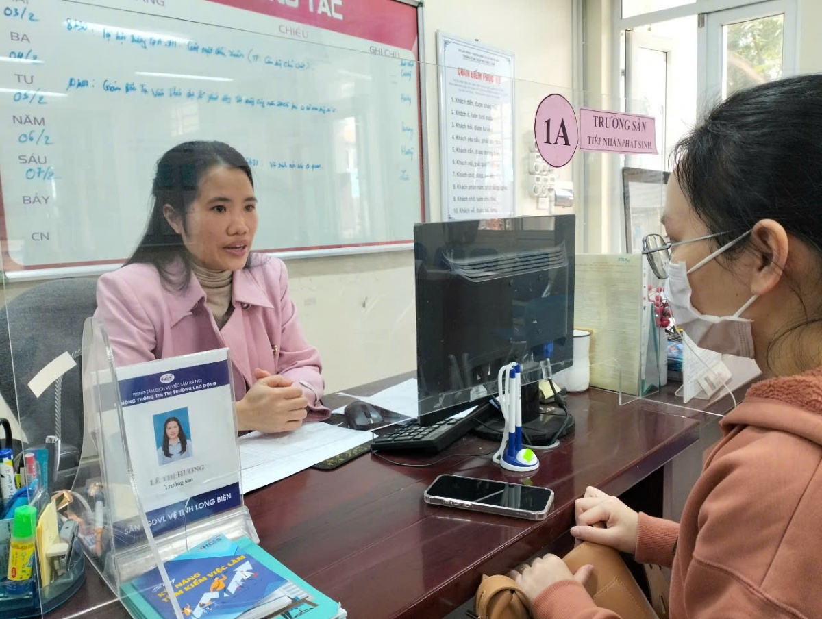 Cầu nối hiệu quả giữa lao động thất nghiệp và thị trường việc làm Cầu nối hiệu quả giữa lao động thất nghiệp và thị trường việc làm
