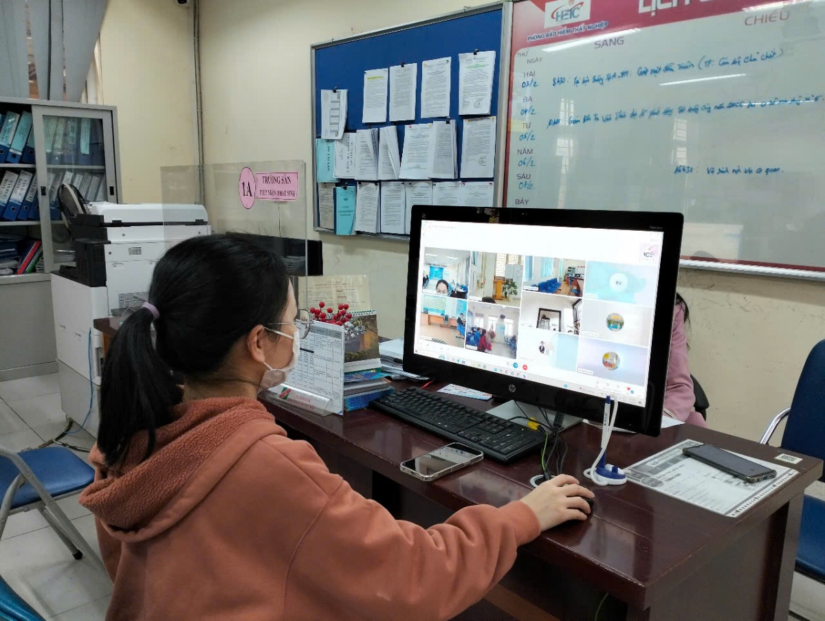 Cầu nối hiệu quả giữa lao động thất nghiệp và thị trường việc làm Cầu nối hiệu quả giữa lao động thất nghiệp và thị trường việc làm