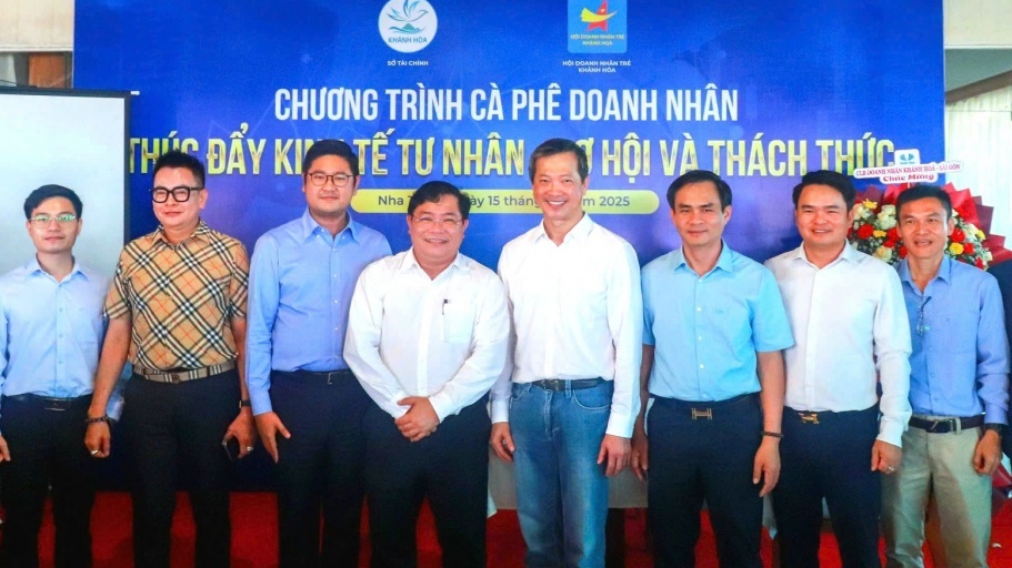 Phát triển kinh tế tư nhân: Cơ hội và thách thức với tổ chức Công đoàn Việt Nam