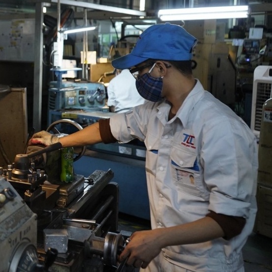 Những cơ hội học tập “trong tầm tay” cho công nhân thời đại mới
