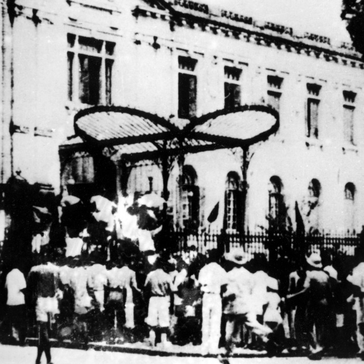 Hà Nội vùng lên, giành chính quyền