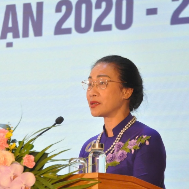 Những “bông sen trắng” giữa đời thường: Khi “giỏi việc nước, đảm việc nhà” trở thành bản lĩnh