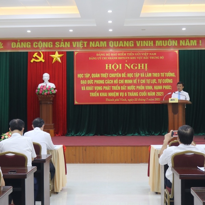 Phát huy nguyên tắc tập thể lãnh đạo, cá nhân phụ trách trong công tác xây dựng Đảng