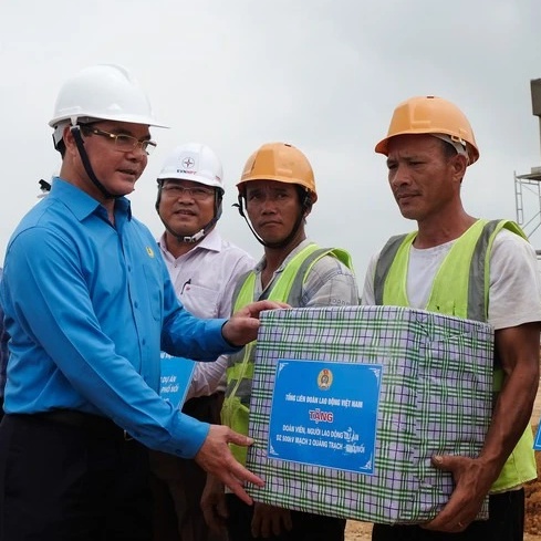 Điều kiện được nhận khen thưởng cấp Tổng Liên đoàn năm 2026 như thế nào?