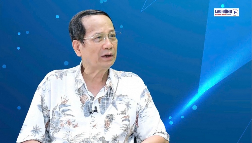 PGS.TS Ngô Trí Long. Ảnh: Nguyễn Việt