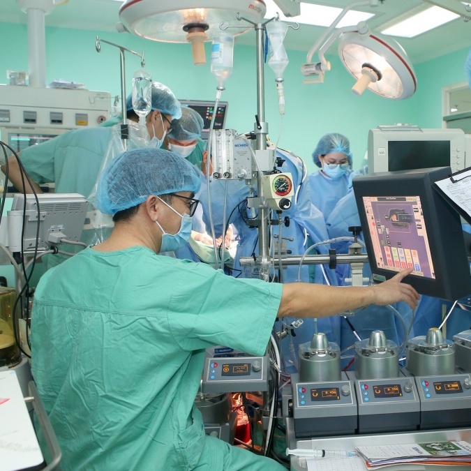 Bệnh viện Trung ương Huế sẽ tuyển thêm 500 viên chức, người lao động