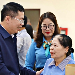 Tết sum vầy ấm áp, nghĩa tình với người lao động ở Lâm Đồng