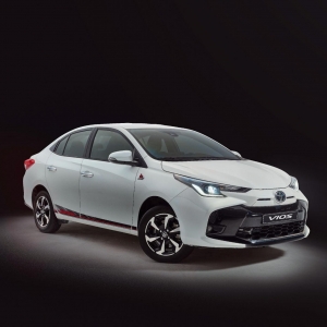 Toyota Vios ra mắt phiên bản Kỷ niệm 30 năm với số lượng giới hạn