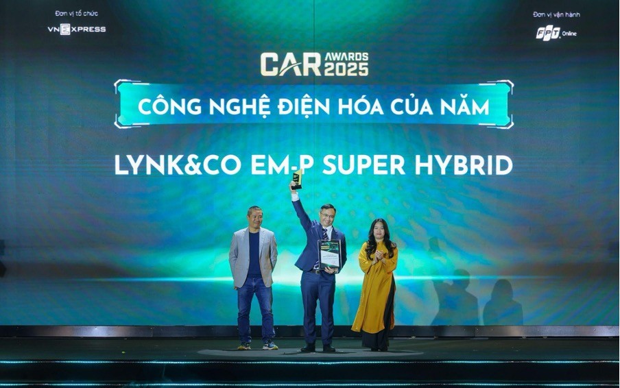Công nghệ EM-P Super Hybrid của Lynk & Co giành giải thưởng công nghệ duy nhất tại Car Awards 2025