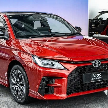 Toyota Vios hybrid tiếp tục ra mắt tại Malaysia