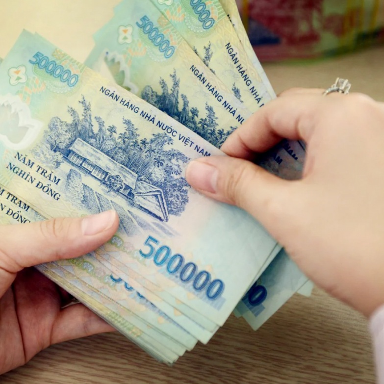 Lương cơ sở tăng lên 2,53 triệu đồng: Phụ cấp, chế độ thay đổi ra sao?