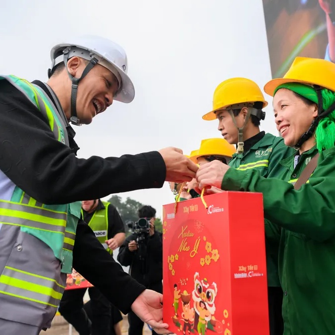 Thưởng Tết 2026: Phân hóa thu nhập và hàm ý về một hệ thống an sinh bao trùm