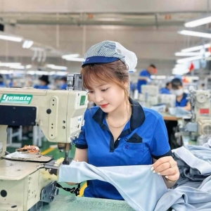 Tổng LĐLĐ Việt Nam đề xuất tăng lương tối thiểu vùng gần 10% từ năm 2027