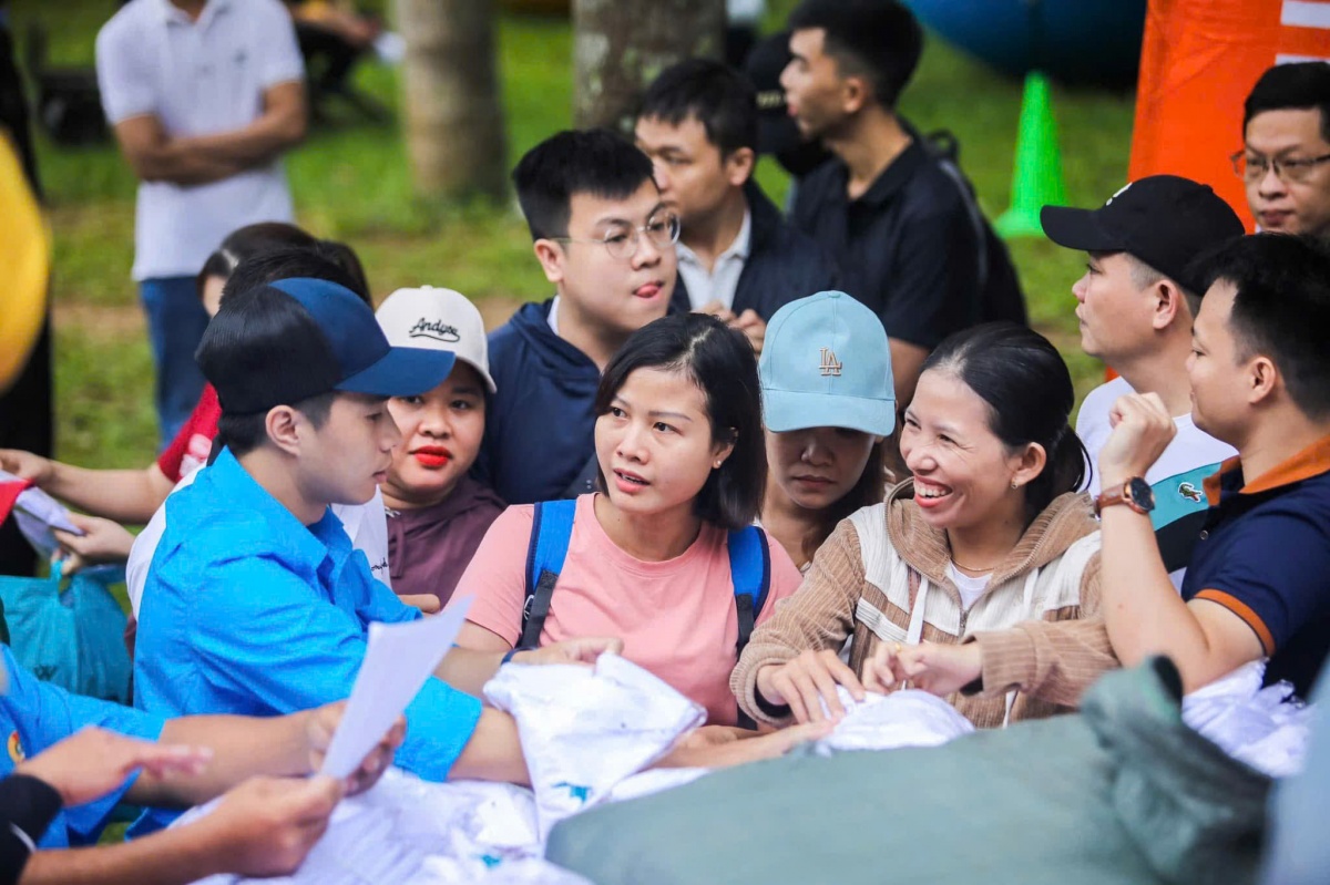 Chủ tịch Công đoàn đưa những điều đã nghe vào thỏa ước