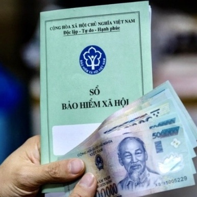 Có thể “đóng bù” BHXH tự nguyện cho thời gian gián đoạn để nhận lương hưu sớm hay không?