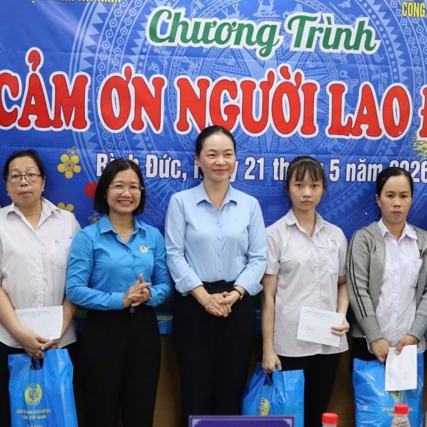 LĐLĐ Tây Ninh tri ân những người giữ nhịp sản xuất