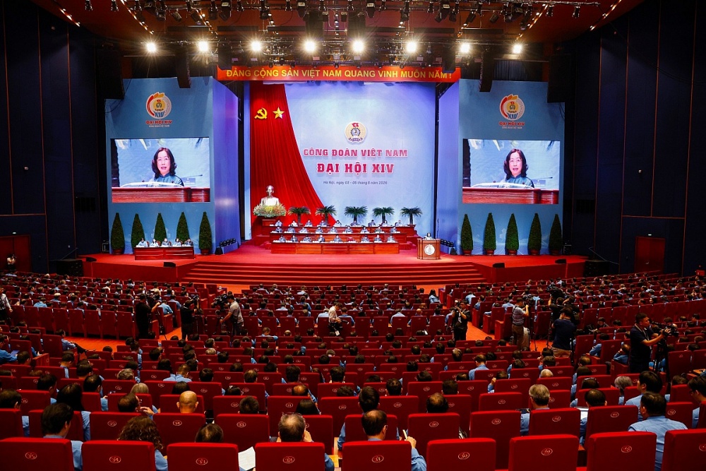 Toàn cảnh phiên họp. Ảnh: Quang Vinh