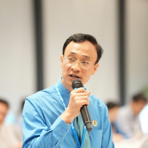 [Ảnh] Không khí sôi nổi tại 5 Trung tâm thảo luận trong khuôn khổ Đại hội XIV Công đoàn Việt Nam