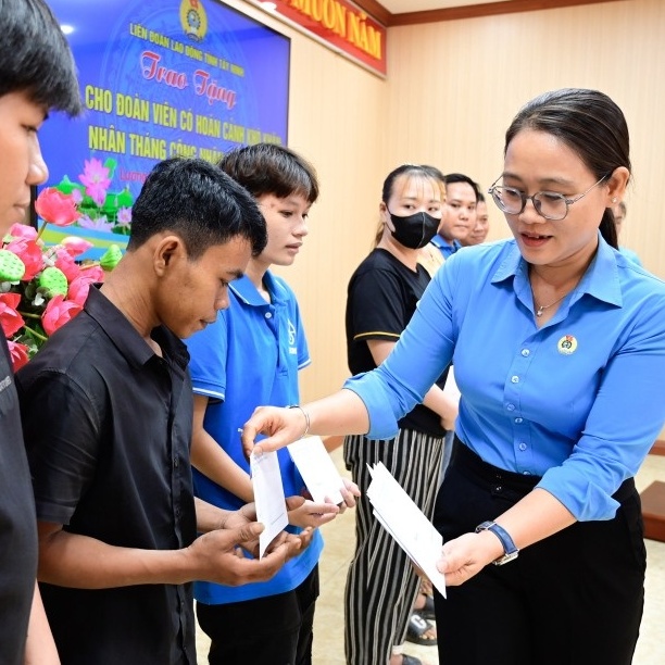 LĐLĐ tỉnh Tây Ninh: Đồng hành cùng người lao động, mở rộng “ngôi nhà chung” công đoàn
