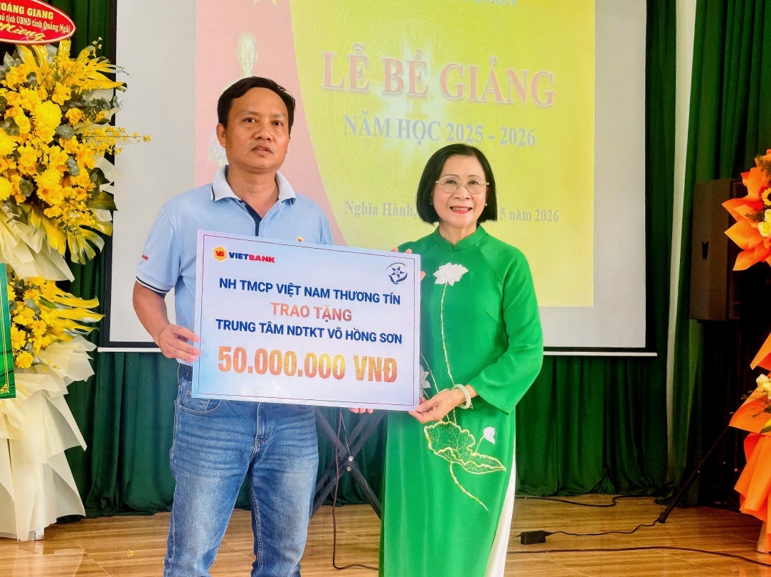 Vietbank đồng hành cùng Trung tâm nuôi dạy trẻ khuyết tật Võ Hồng Sơn