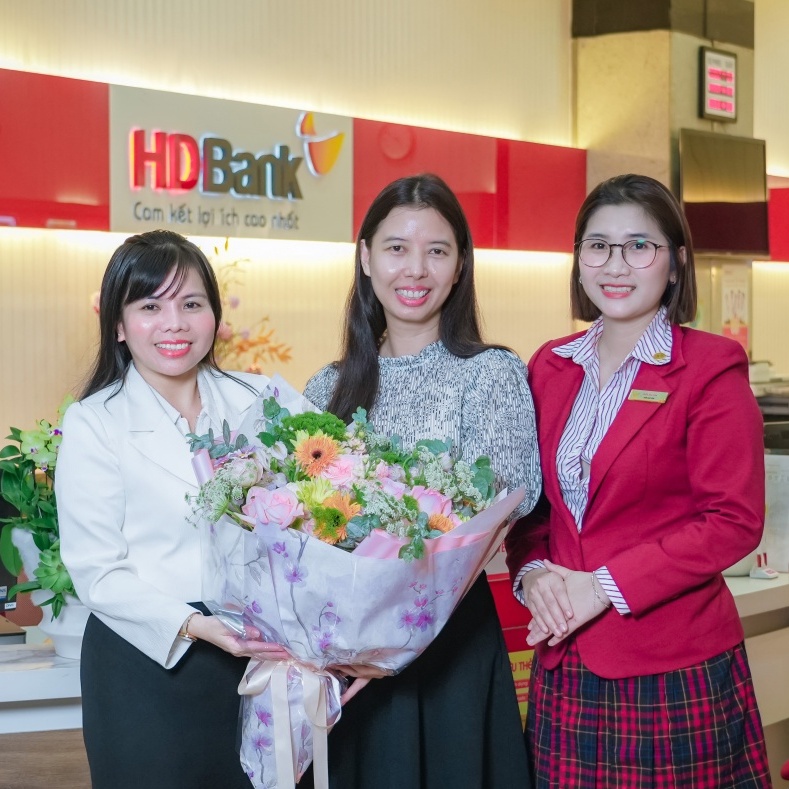 Chủ nhân giải 3 tỷ đồng đã lộ diện, hành trình “Tiết kiệm Tỷ phú” tại HDBank khép lại trong những khoảnh khắc vỡ òa