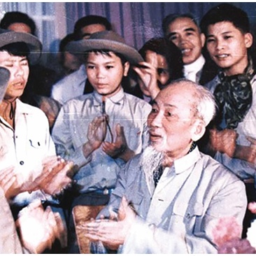 Vận dụng nhận thức luận trong tư tưởng Hồ Chí Minh vào thực tiễn cách mạng Việt Nam